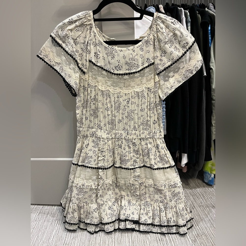 Loveshackfancy floral dress size small